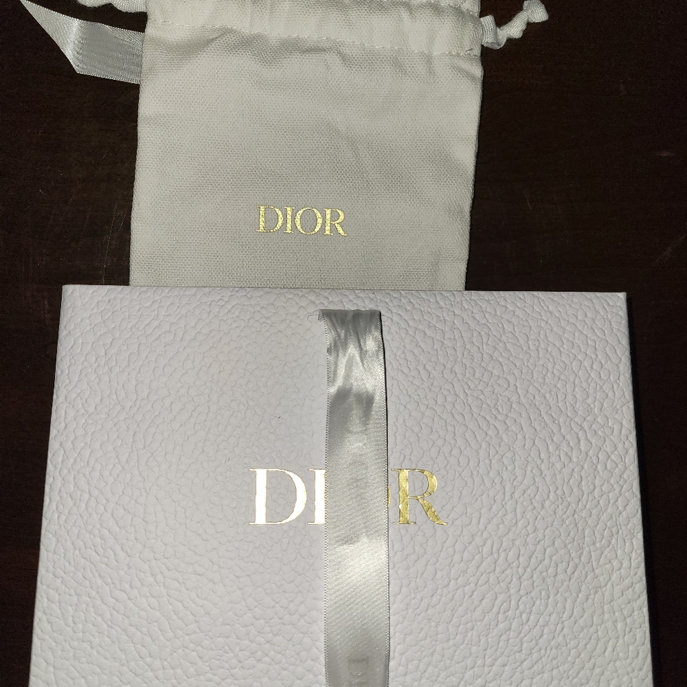Dior packaging - Picture 3 of 5